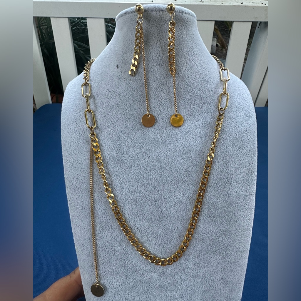 Stainless Steel Chic Gold Necklace And Earring Set